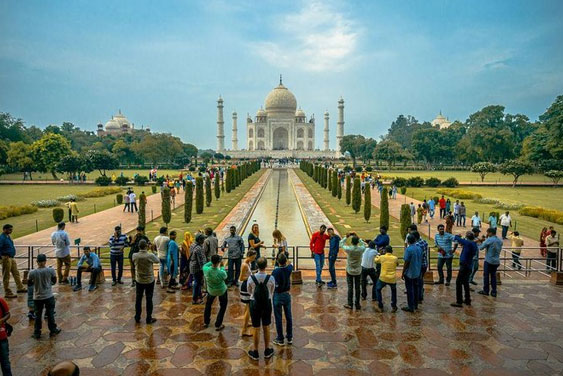 Airport To Taj Mahal